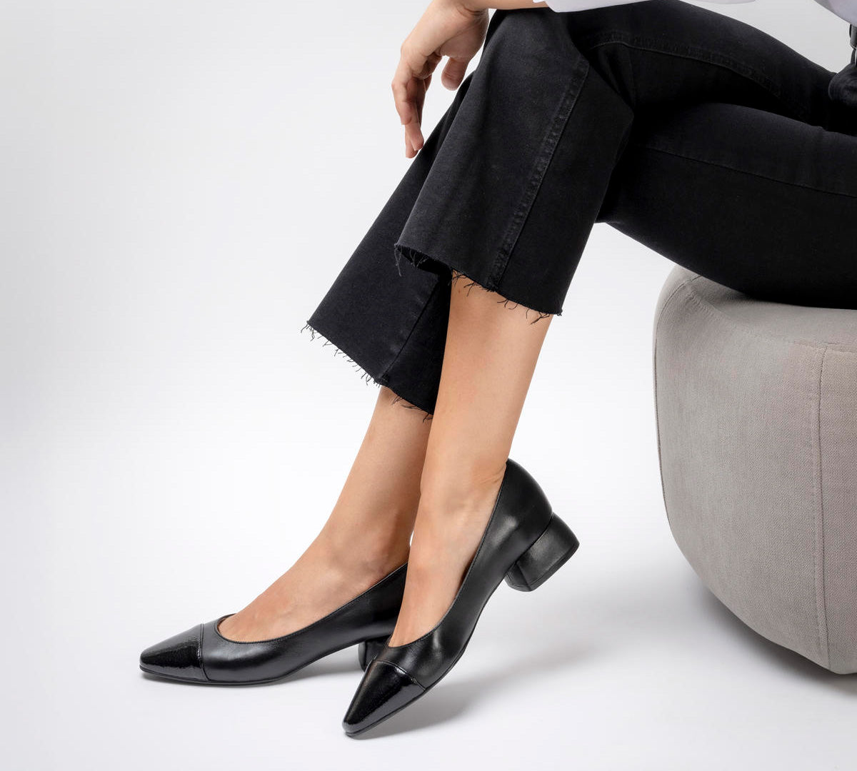 Berta All Black